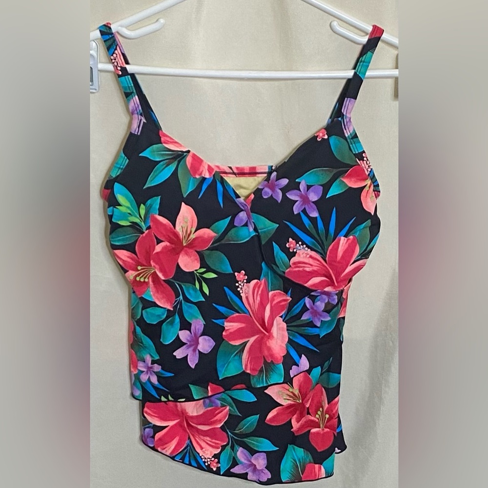 Jamaica Bay Floral Swim Top/Tankini Top